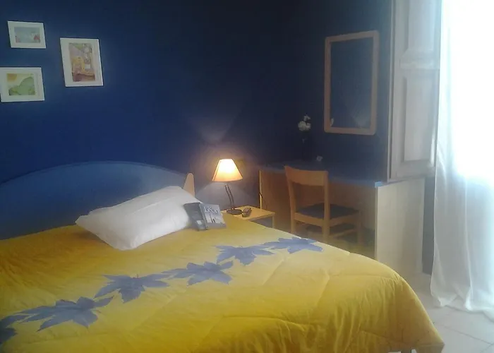 Panarea 3* צ'פאלו